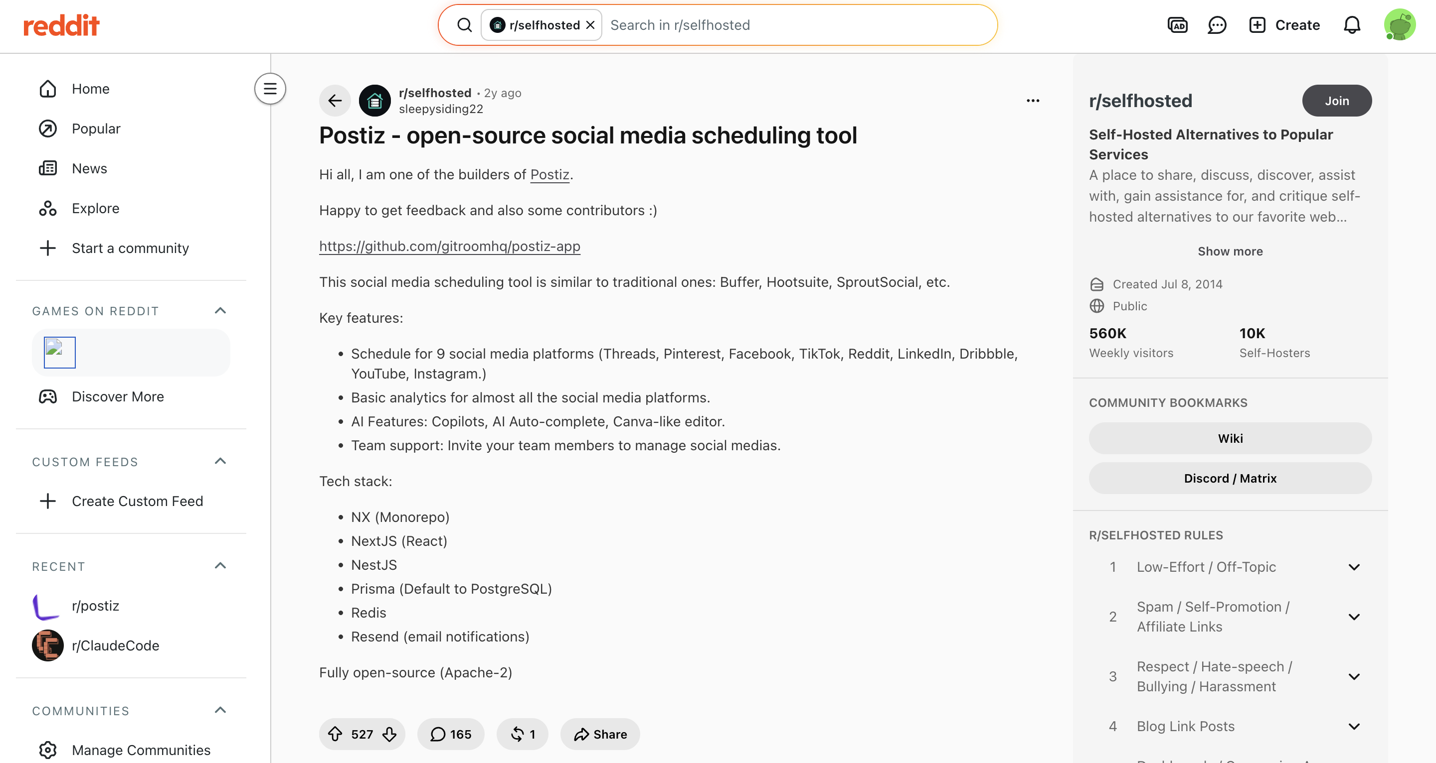 Первый open-source-анонс Postiz в r/selfhosted